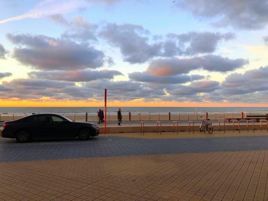 You, Me And The Sea - Seaview Groundfloor Appartment Oostende Ngoại thất bức ảnh